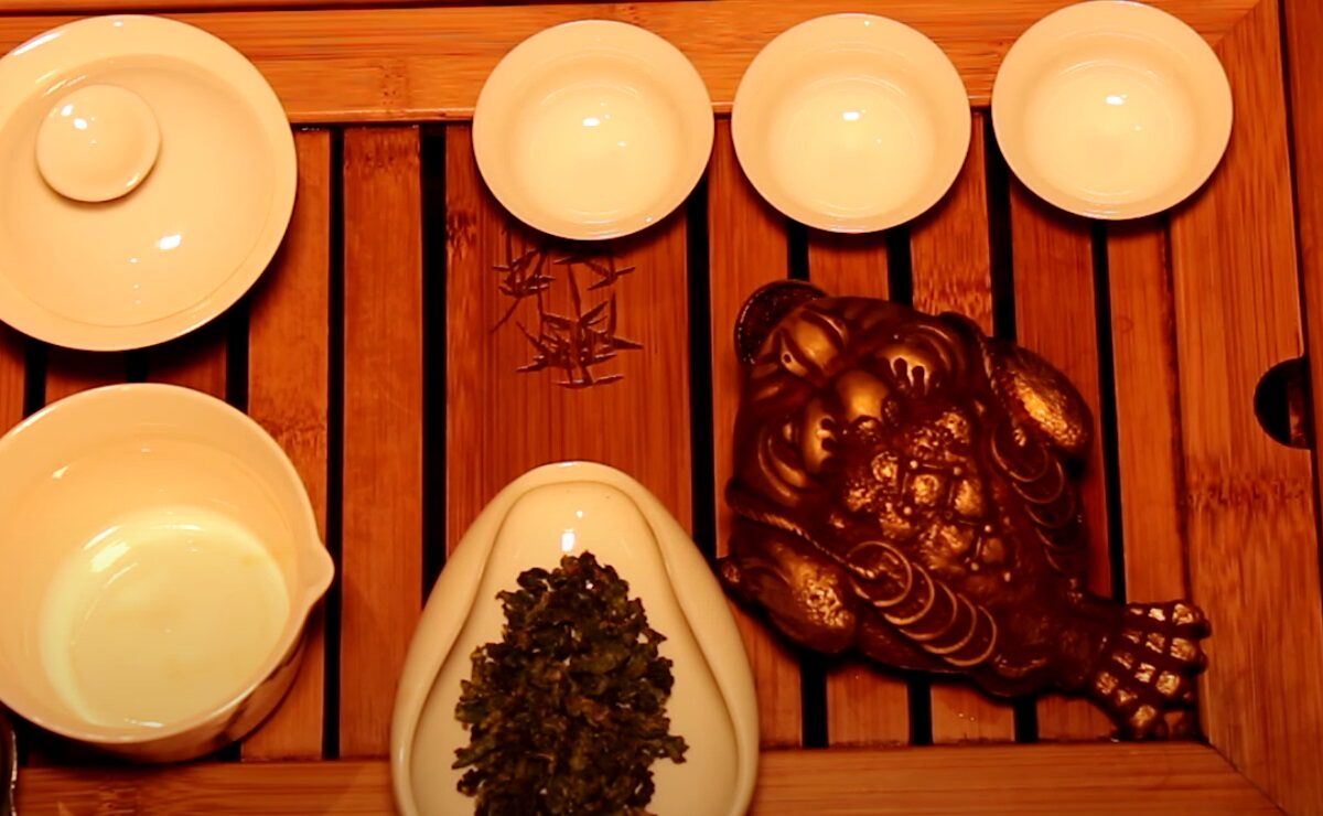 Чай улун Галстук Гуань Инь (Тегуаньинь): приготовление, история, свойства